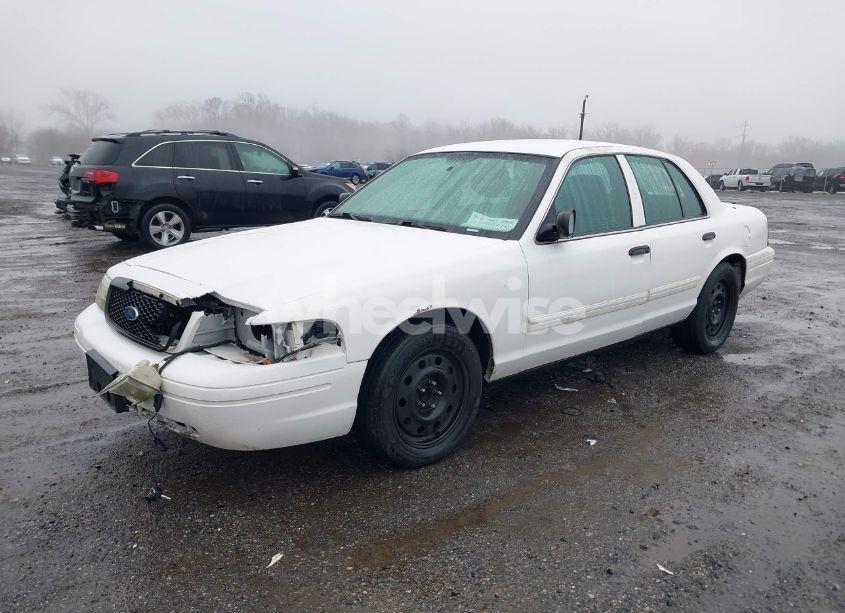 Photo 2 of 2011 Ford Crown VICTORIA POLICE INTERCEPTOR (VIN 2FABP7BV9BX101067)