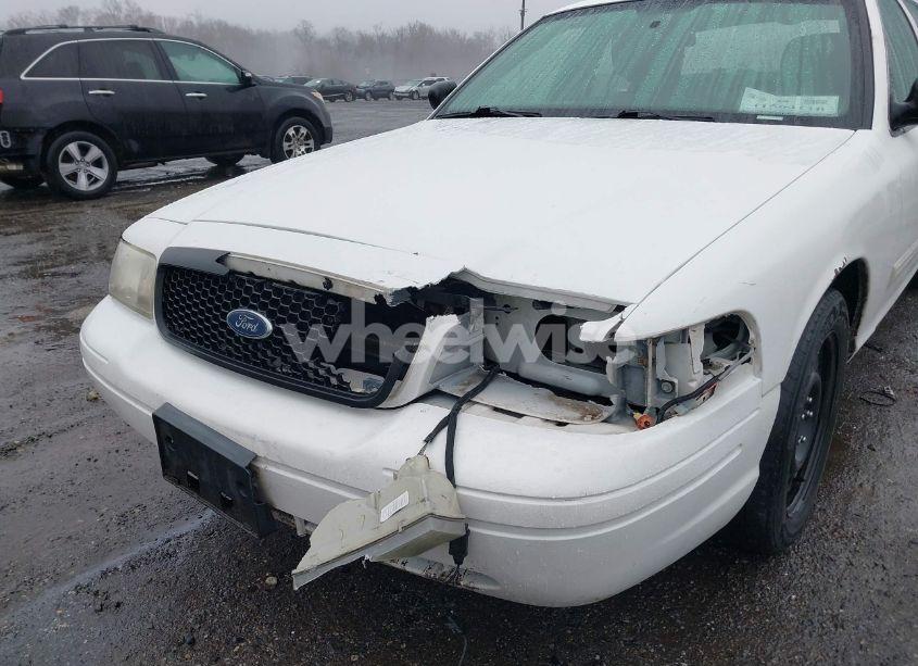 Photo 6 of 2011 Ford Crown VICTORIA POLICE INTERCEPTOR (VIN 2FABP7BV9BX101067)