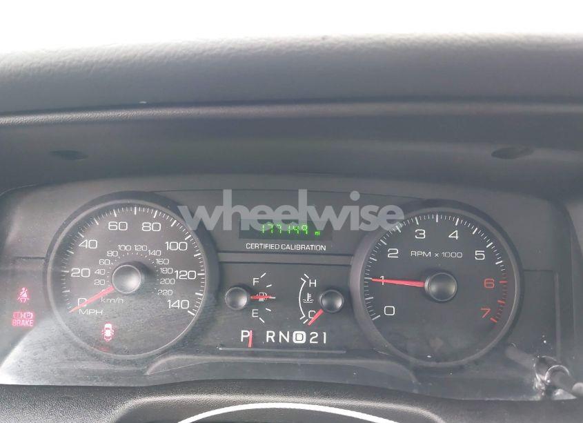 Photo 7 of 2011 Ford Crown VICTORIA POLICE INTERCEPTOR (VIN 2FABP7BV9BX101067)