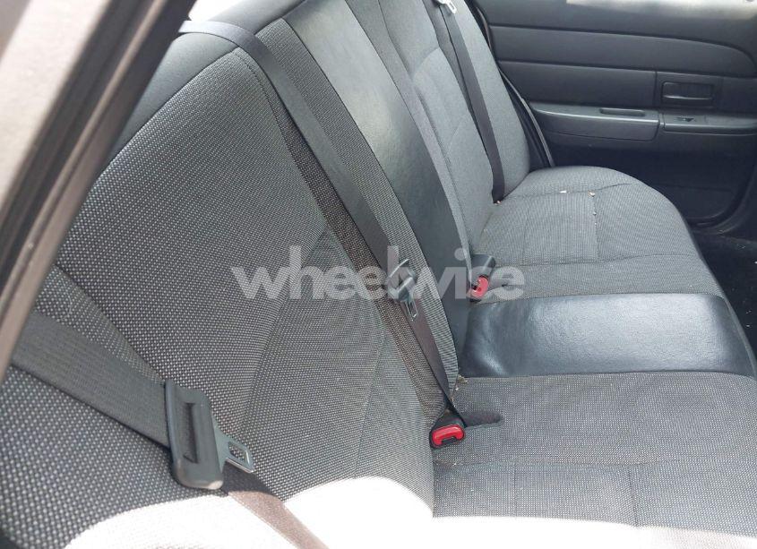 Photo 8 of 2011 Ford Crown VICTORIA POLICE INTERCEPTOR (VIN 2FABP7BV9BX103451)