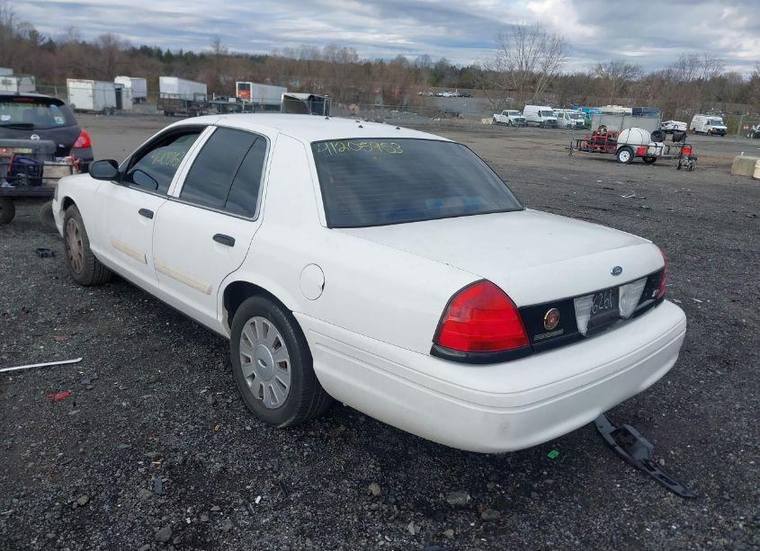 Photo 3 of 2011 Ford Crown VICTORIA POLICE INTERCEPTOR (VIN 2FABP7BV9BX131492)