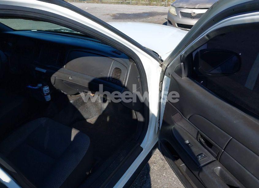 Photo 5 of 2010 Ford Crown VICTORIA POLICE/POLICE INTERCEPTOR (VIN 2FABP7BVXAX121245)