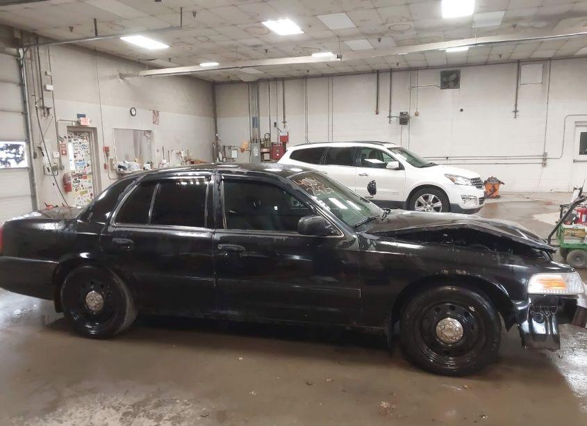 Photo 14 of 2011 Ford Crown VICTORIA POLICE INTERCEPTOR (VIN 2FABP7BVXBX112353)