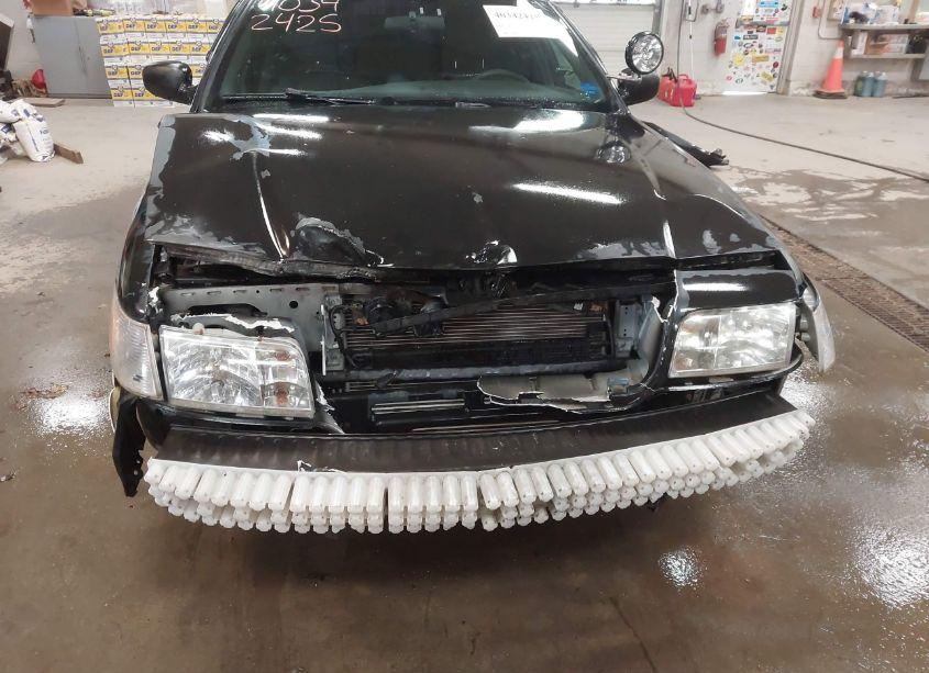 Photo 6 of 2011 Ford Crown VICTORIA POLICE INTERCEPTOR (VIN 2FABP7BVXBX112353)