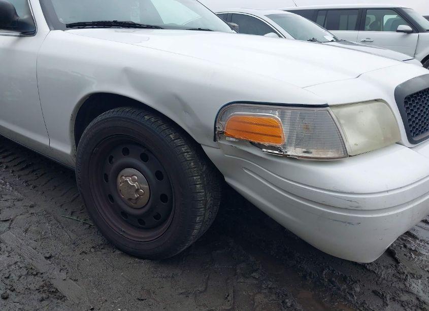 Photo 18 of 2011 Ford Crown VICTORIA POLICE INTERCEPTOR (VIN 2FABP7BVXBX125460)