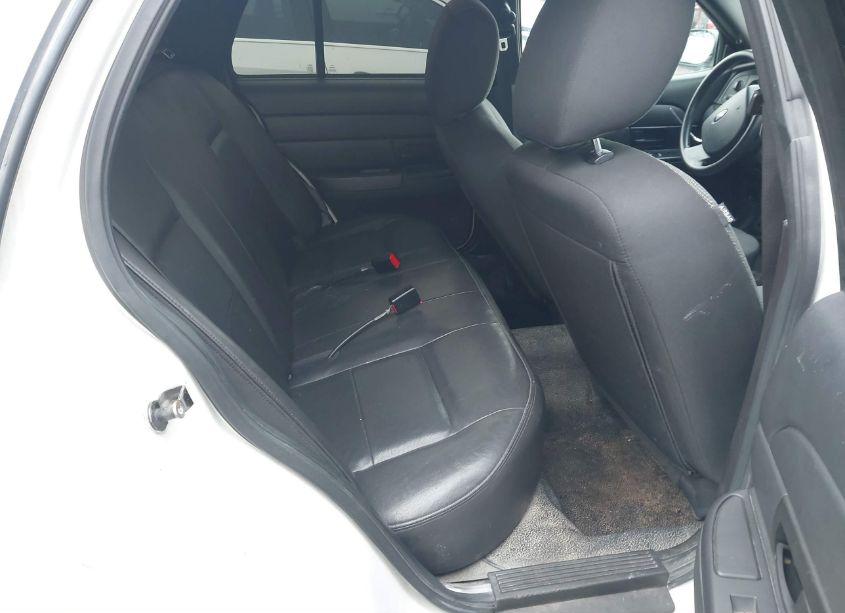 Photo 8 of 2011 Ford Crown VICTORIA POLICE INTERCEPTOR (VIN 2FABP7BVXBX125460)