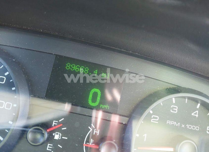 Photo 15 of 2011 Ford Crown VICTORIA LX (VIN 2FABP7EV4BX139060)