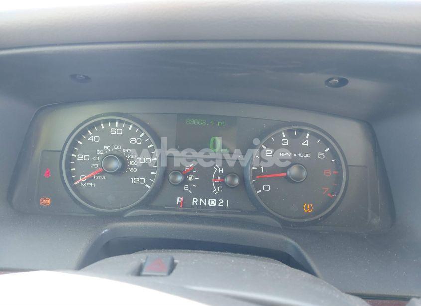 Photo 7 of 2011 Ford Crown VICTORIA LX (VIN 2FABP7EV4BX139060)