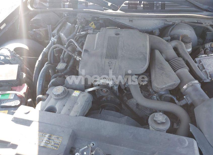 Photo 10 of 2011 Ford Crown VICTORIA LX (VIN 2FABP7EV5BX146745)