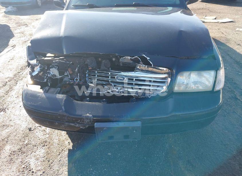 Photo 13 of 2011 Ford Crown VICTORIA LX (VIN 2FABP7EV5BX146745)