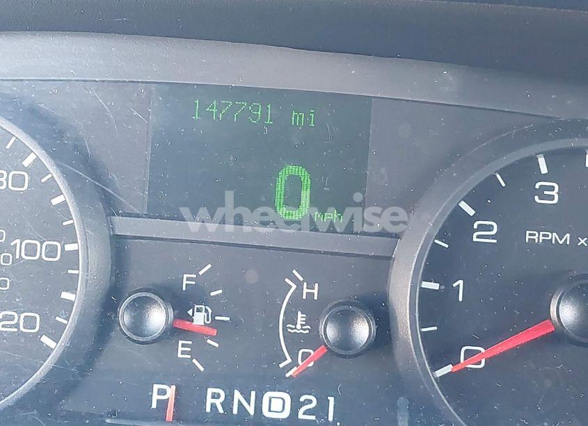 Photo 16 of 2011 Ford Crown VICTORIA LX (VIN 2FABP7EV5BX146745)