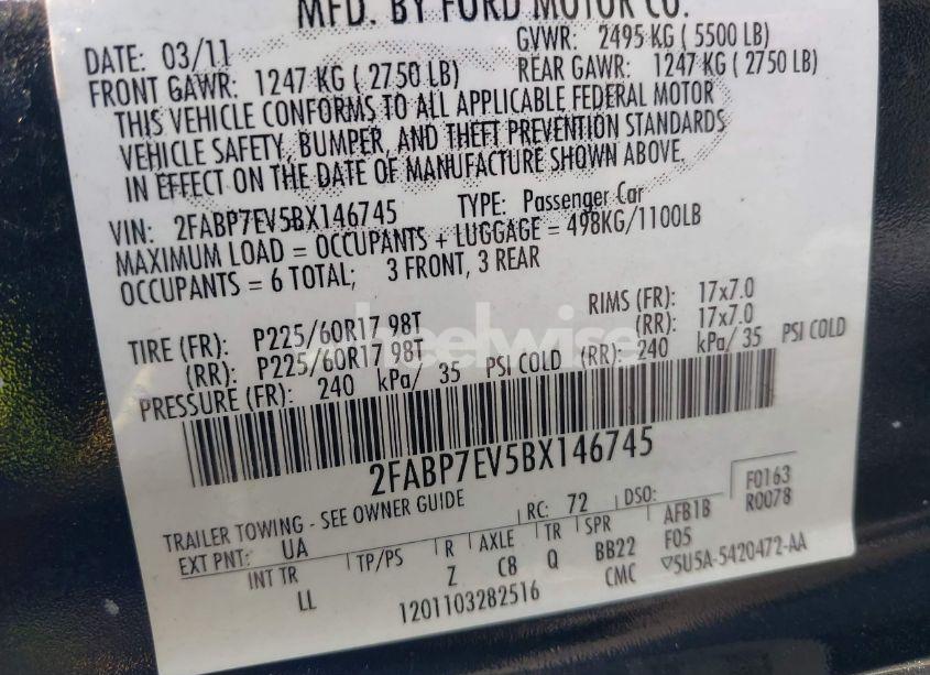 Photo 9 of 2011 Ford Crown VICTORIA LX (VIN 2FABP7EV5BX146745)