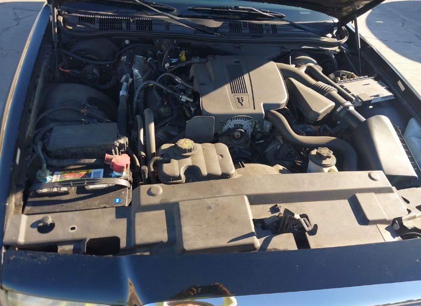 Photo 10 of 2011 Ford Crown VICTORIA LX (VIN 2FABP7EV7BX174448)