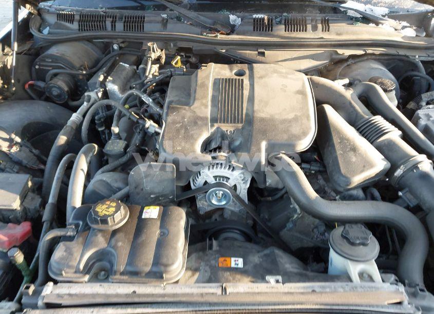 Photo 10 of 2010 Ford Crown VICTORIA LX (VIN 2FABP7EVXAX140177)