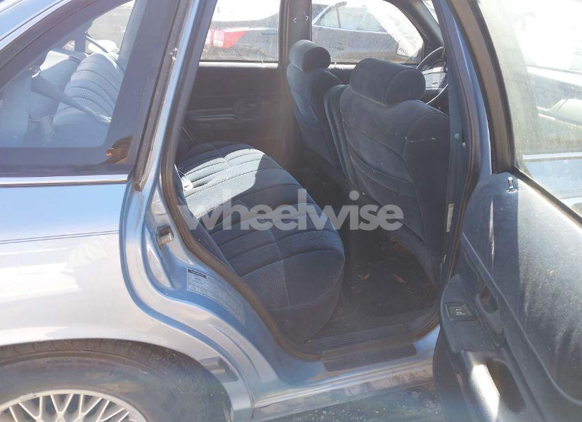 Photo 8 of 1992 Ford Crown VICTORIA LX (VIN 2FACP74W0NX123893)