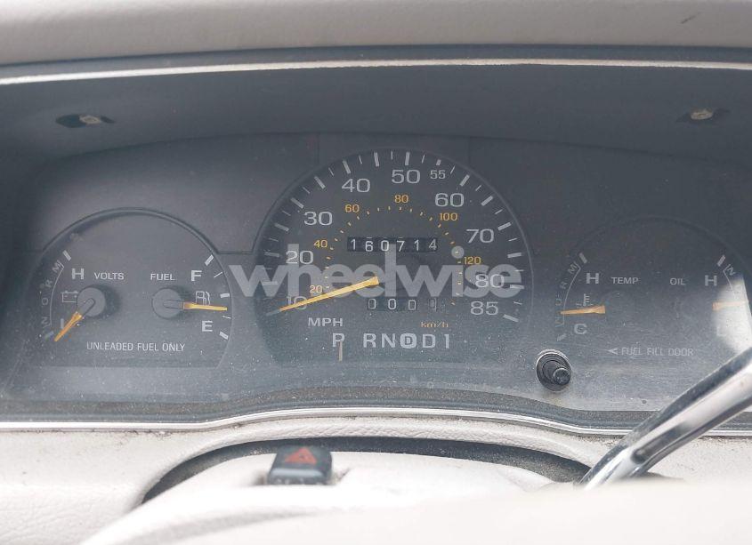 Photo 7 of 1992 Ford Crown VICTORIA LX (VIN 2FACP74W1NX154053)