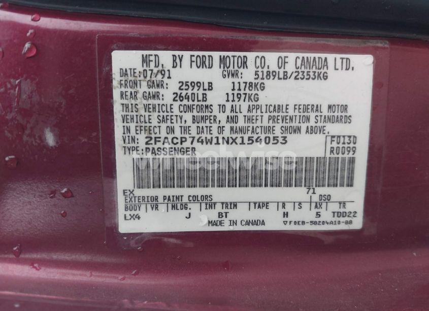 Photo 9 of 1992 Ford Crown VICTORIA LX (VIN 2FACP74W1NX154053)