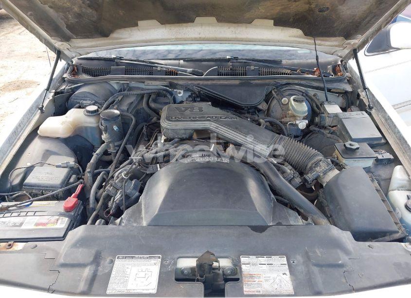 Photo 10 of 1993 Ford Crown VICTORIA LX (VIN 2FACP74W2PX101414)