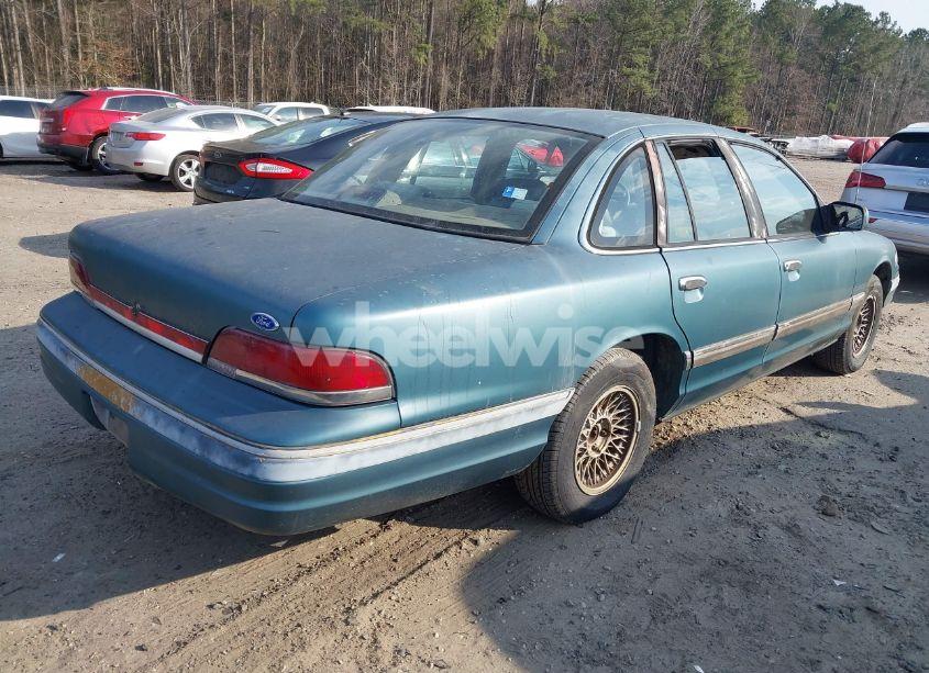 Photo 4 of 1993 Ford Crown VICTORIA LX (VIN 2FACP74W6PX112450)