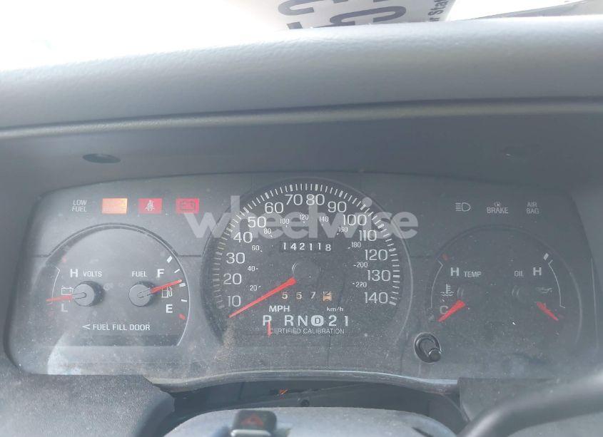 Photo 7 of 2001 Ford Crown VICTORIA POLICE INTERCEPTOR (VIN 2FAFP71991X189879)