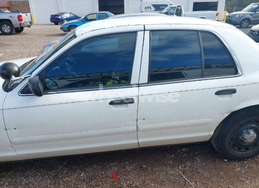 Photo 15 of 2008 Ford Crown VICTORIA POLICE/POLICE INTERCEPTOR (VIN 2FAFP71V08X147866)