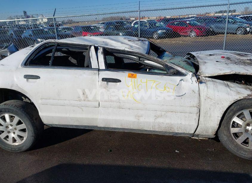Photo 12 of 2008 Ford Crown VICTORIA POLICE/POLICE INTERCEPTOR (VIN 2FAFP71V48X156814)