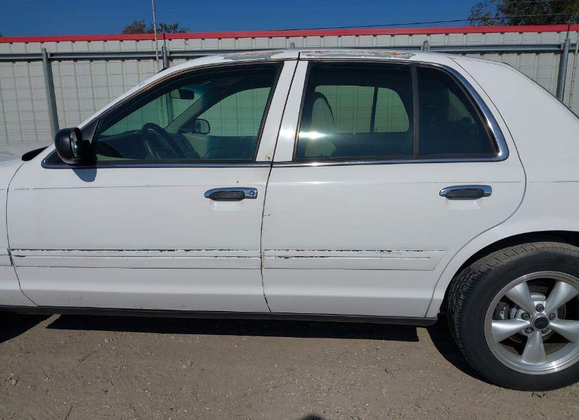 Photo 15 of 2008 Ford Crown VICTORIA POLICE/POLICE INTERCEPTOR (VIN 2FAFP71V58X174691)