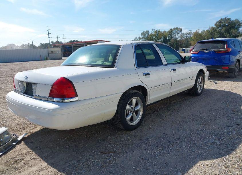 Photo 4 of 2008 Ford Crown VICTORIA POLICE/POLICE INTERCEPTOR (VIN 2FAFP71V58X174691)