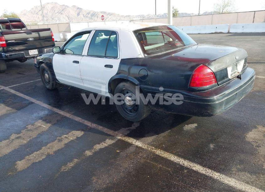 Photo 3 of 2008 Ford Crown VICTORIA POLICE/POLICE INTERCEPTOR (VIN 2FAFP71V78X153244)