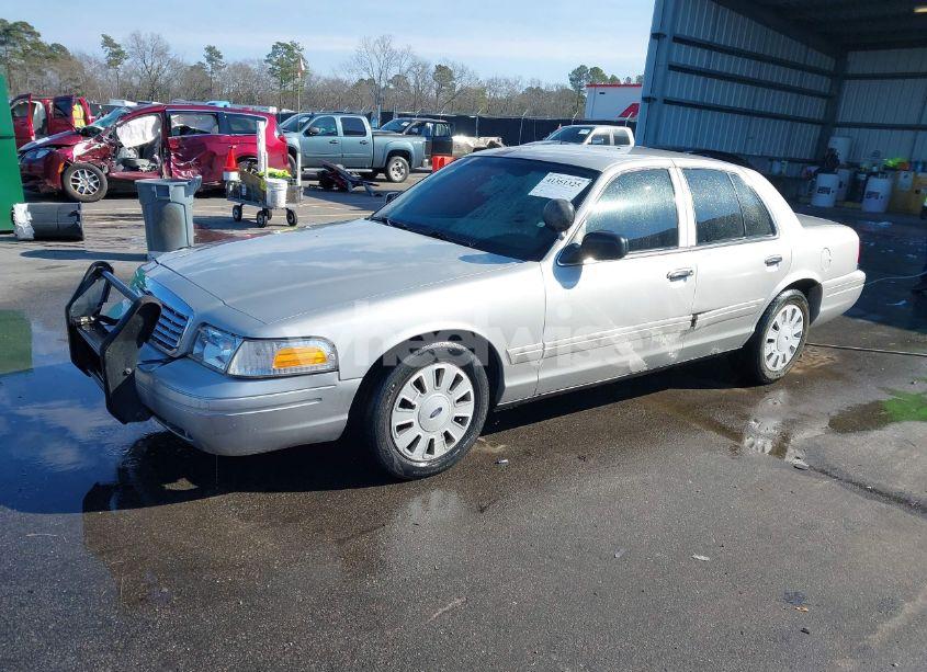 Photo 2 of 2008 Ford Crown VICTORIA POLICE/POLICE INTERCEPTOR (VIN 2FAFP71V88X167296)
