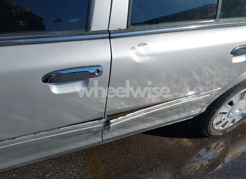 Photo 6 of 2008 Ford Crown VICTORIA POLICE/POLICE INTERCEPTOR (VIN 2FAFP71V88X167296)