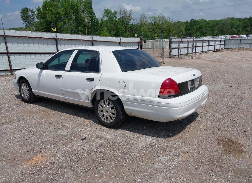 Photo 3 of 2008 Ford Crown VICTORIA POLICE/POLICE INTERCEPTOR (VIN 2FAFP71V98X142469)
