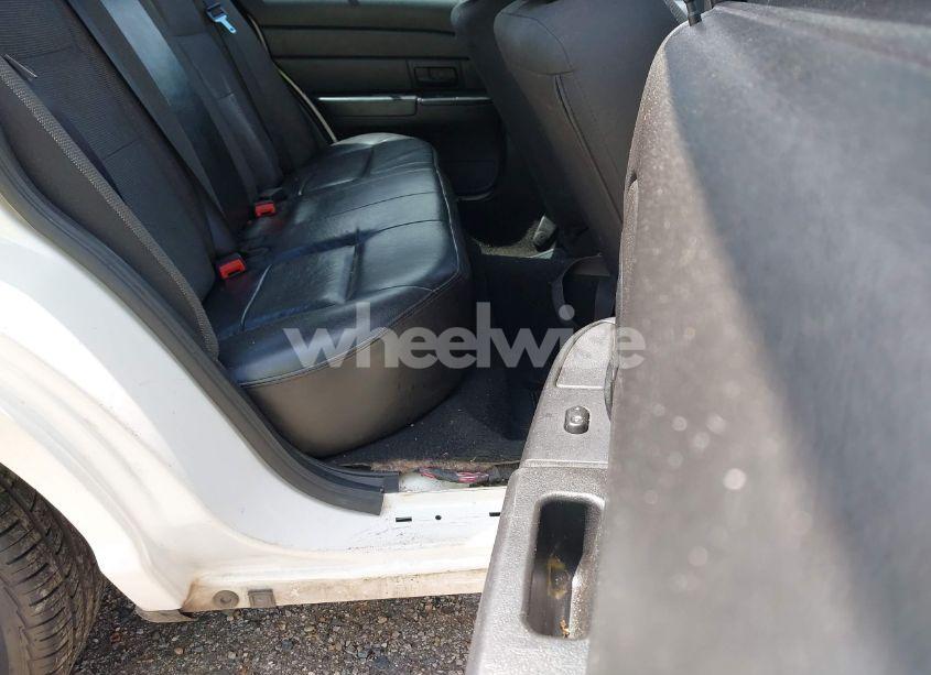 Photo 4 of 2008 Ford Crown VICTORIA POLICE/POLICE INTERCEPTOR (VIN 2FAFP71V98X142469)