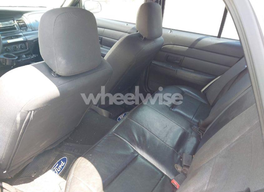 Photo 8 of 2008 Ford Crown VICTORIA POLICE/POLICE INTERCEPTOR (VIN 2FAFP71V98X142469)