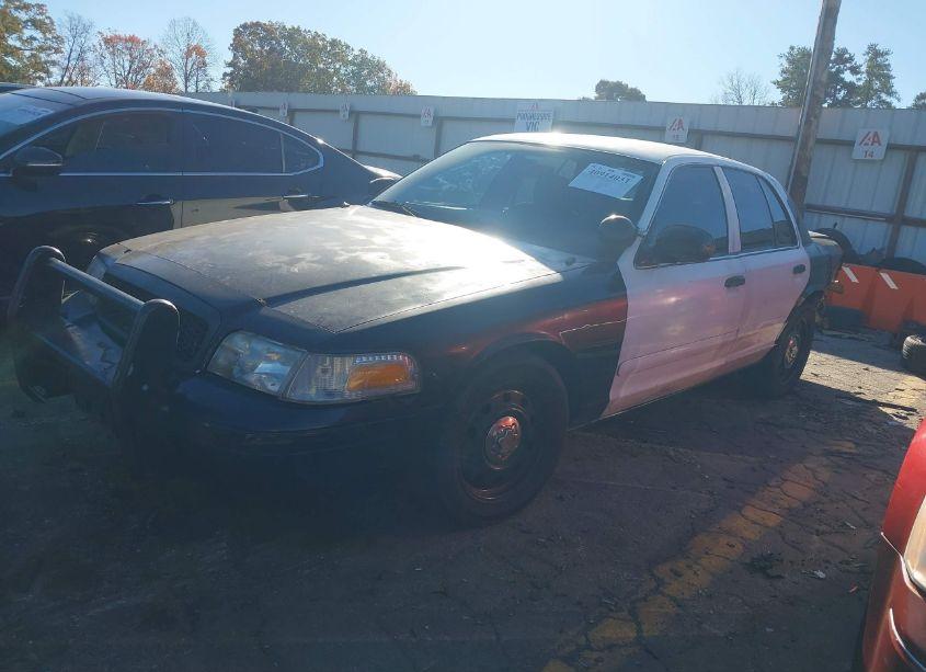 Photo 2 of 2008 Ford Crown VICTORIA POLICE/POLICE INTERCEPTOR (VIN 2FAFP71VX8X119024)
