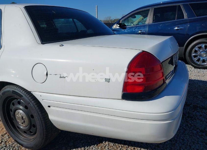 Photo 20 of 2008 Ford Crown VICTORIA POLICE/POLICE INTERCEPTOR (VIN 2FAFP71VX8X128497)