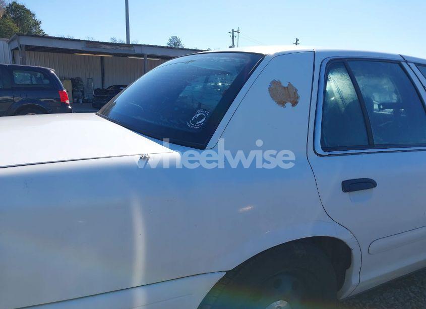 Photo 21 of 2008 Ford Crown VICTORIA POLICE/POLICE INTERCEPTOR (VIN 2FAFP71VX8X128497)