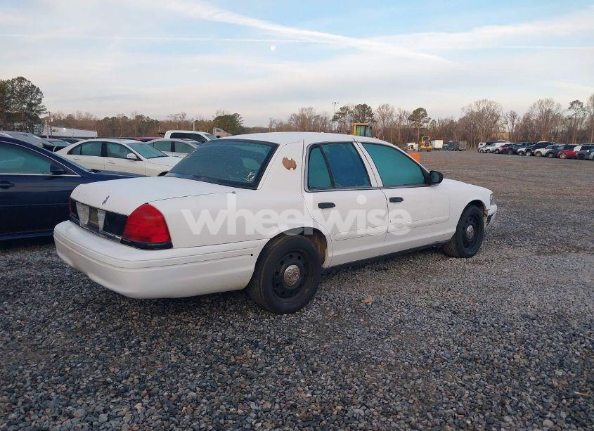 Photo 4 of 2008 Ford Crown VICTORIA POLICE/POLICE INTERCEPTOR (VIN 2FAFP71VX8X128497)