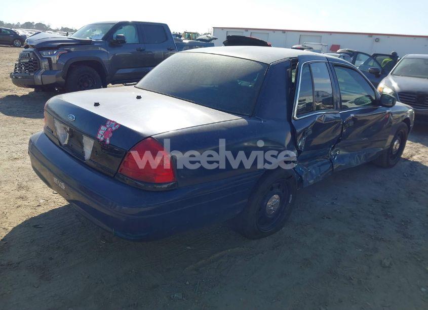 Photo 4 of 2008 Ford Crown VICTORIA POLICE/POLICE INTERCEPTOR (VIN 2FAFP71VX8X150953)