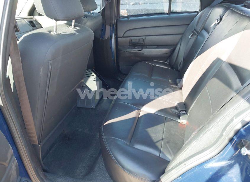 Photo 8 of 2008 Ford Crown VICTORIA POLICE/POLICE INTERCEPTOR (VIN 2FAFP71VX8X150953)