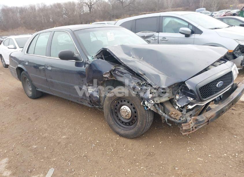 2001 Ford Crown VICTORIA POLICE INTERCEPTOR (VIN 2FAFP71W01X198332) main photo