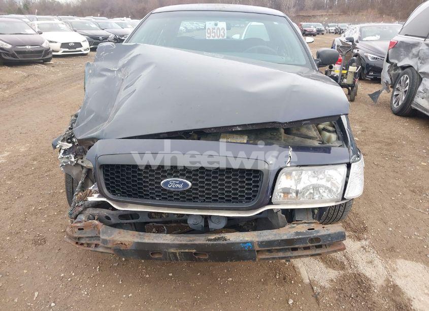 Photo 12 of 2001 Ford Crown VICTORIA POLICE INTERCEPTOR (VIN 2FAFP71W01X198332)
