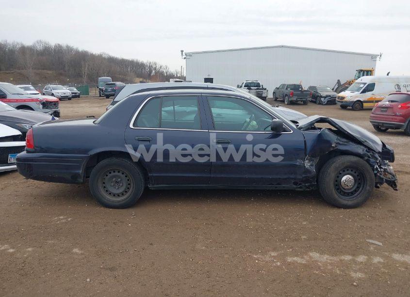 Photo 13 of 2001 Ford Crown VICTORIA POLICE INTERCEPTOR (VIN 2FAFP71W01X198332)