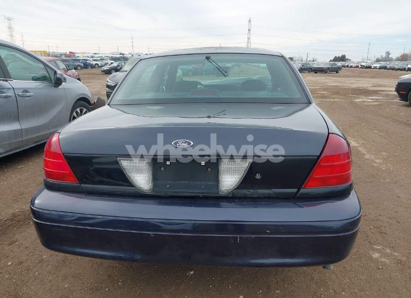 Photo 16 of 2001 Ford Crown VICTORIA POLICE INTERCEPTOR (VIN 2FAFP71W01X198332)