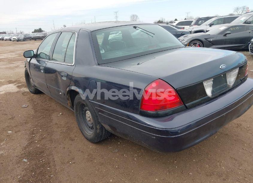 Photo 3 of 2001 Ford Crown VICTORIA POLICE INTERCEPTOR (VIN 2FAFP71W01X198332)