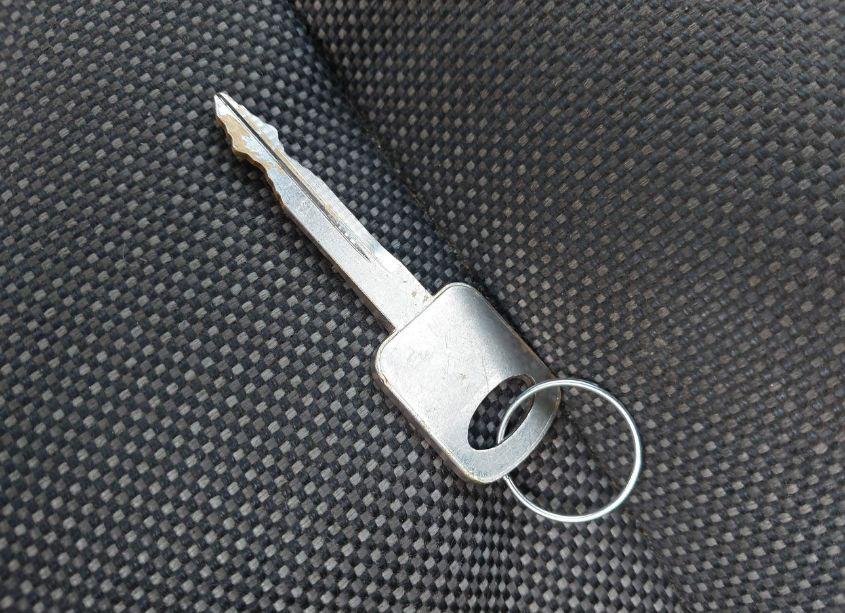 Photo 11 of 2005 Ford Crown VICTORIA POLICE (VIN 2FAFP71W05X179625)