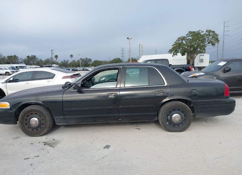 Photo 14 of 2005 Ford Crown VICTORIA POLICE (VIN 2FAFP71W05X179625)