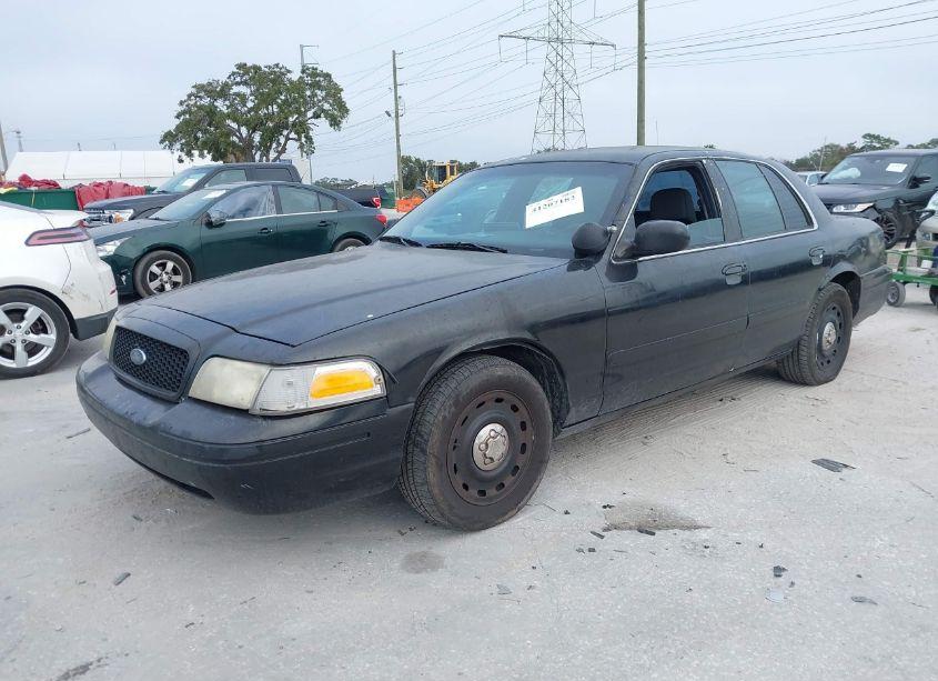 Photo 2 of 2005 Ford Crown VICTORIA POLICE (VIN 2FAFP71W05X179625)