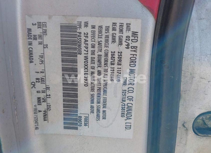 Photo 9 of 1999 Ford Crown VICTORIA POLICE INTERCEPTOR (VIN 2FAFP71W0XX183970)