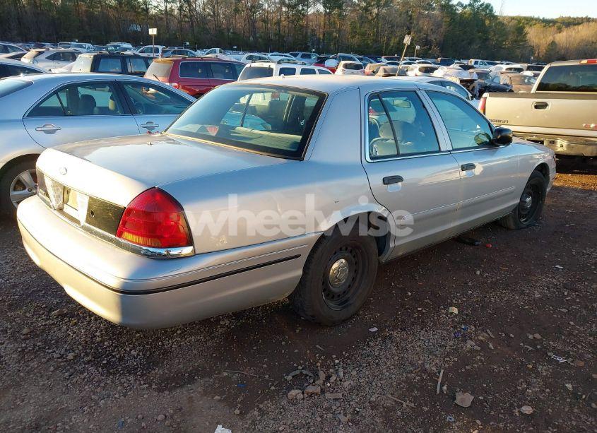 Photo 4 of 1999 Ford Crown VICTORIA POLICE INTERCEPTOR (VIN 2FAFP71W0XX201383)